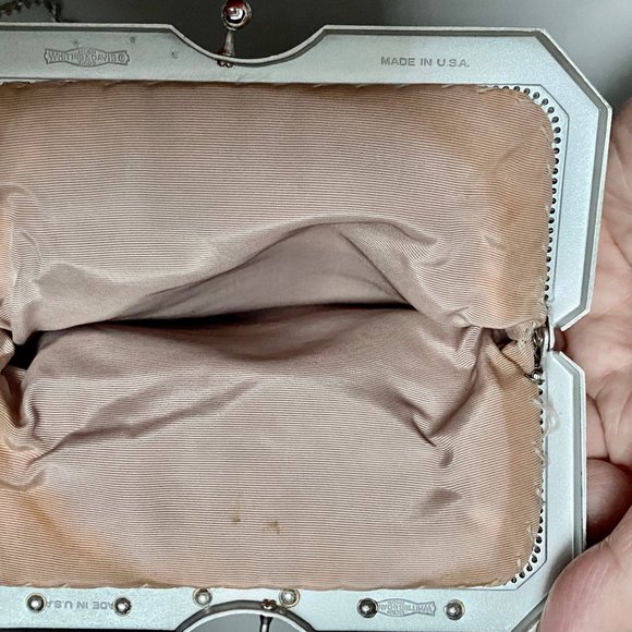 Vintage Whiting & Davis Co. Regency Mesh Kiss Lock Purse Castlecore Clut… - Picture 6 of 9